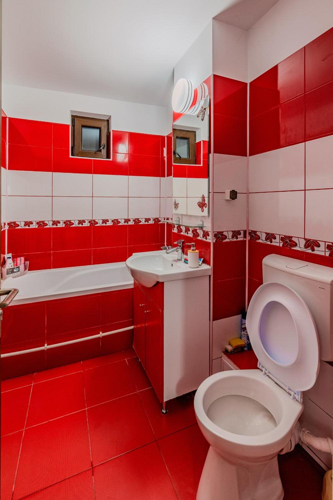 M Apartment Aproape De Plaja มันกาเลีย ภายนอก รูปภาพ