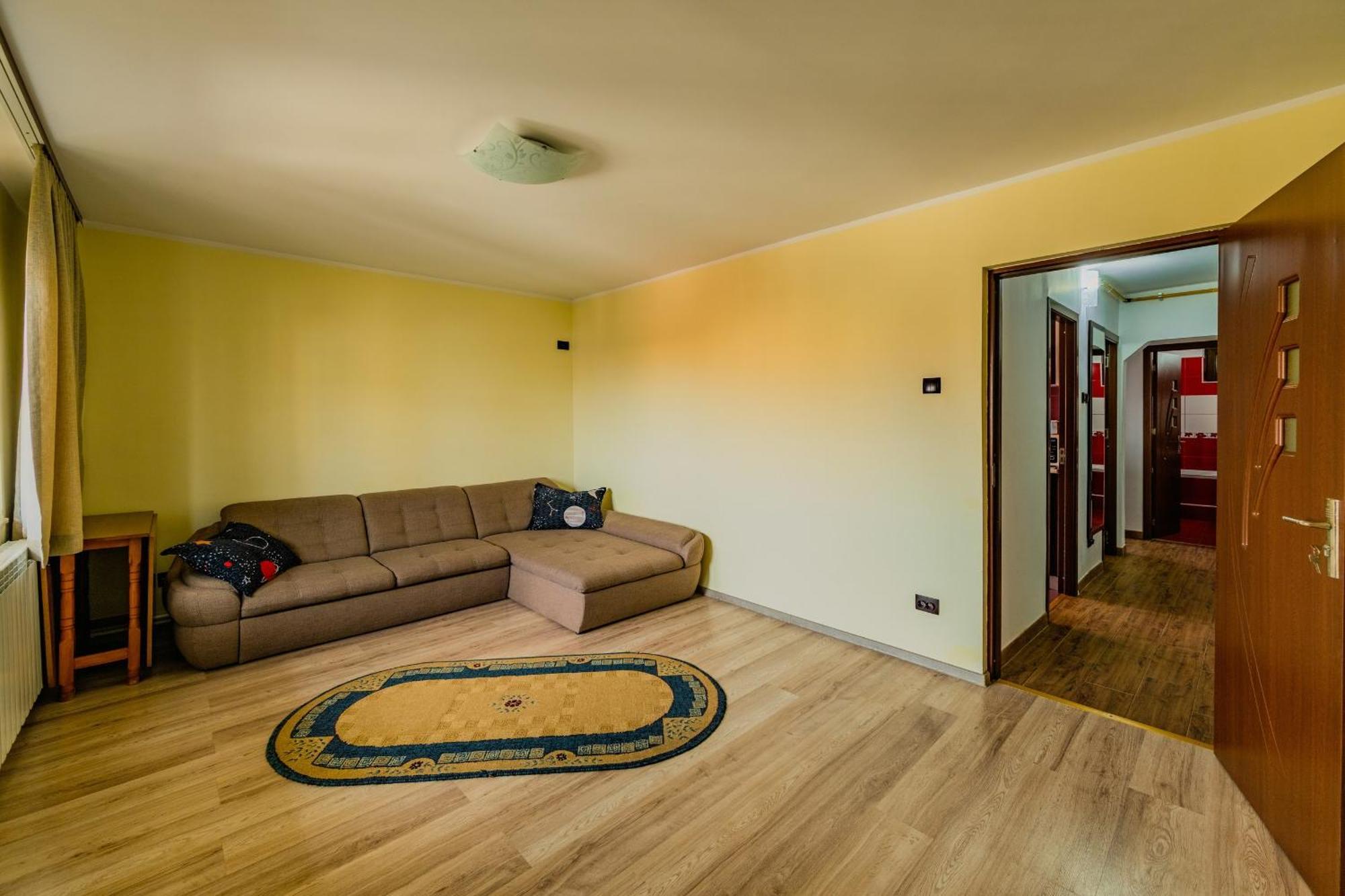M Apartment Aproape De Plaja มันกาเลีย ภายนอก รูปภาพ